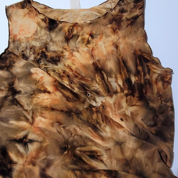 Geri C. New York Shades of Brown & Rust feels like Suede (L) Made in USA - Picture 4 of 8